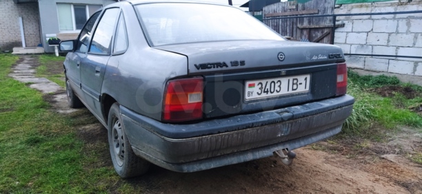 Opel Vectra A, 1990 г.