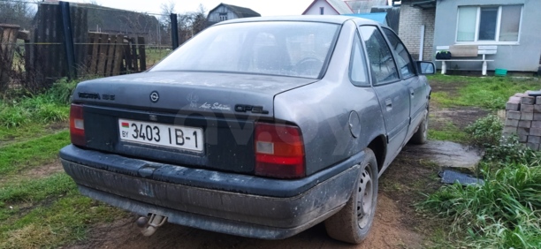 Opel Vectra A, 1990 г.