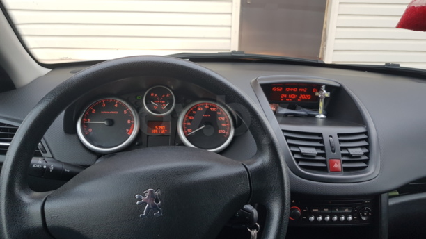 Peugeot 207 I · Рестайлинг, 2010 г.