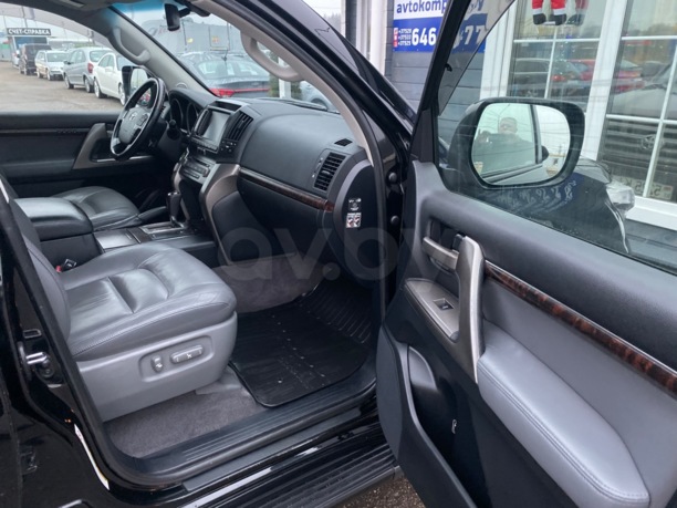 Toyota Land Cruiser J200, 2009 г.