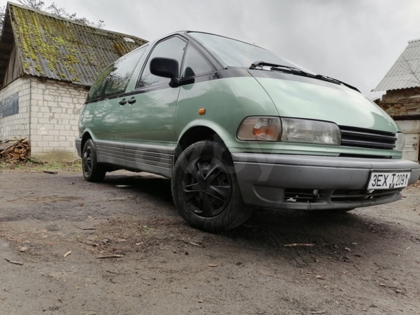 Toyota Previa I (XR10, XR20), 7 мест, 1998 г.