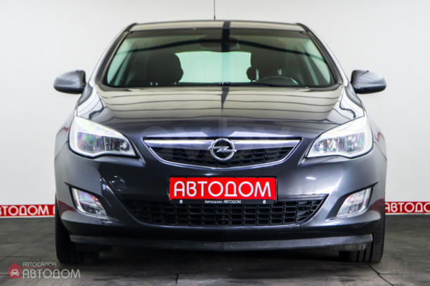 Opel Astra J, 2011 г.