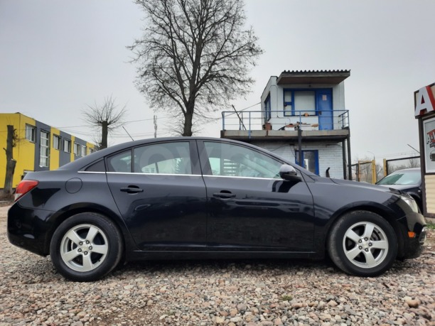 Chevrolet Cruze J300 · Рестайлинг, 2015 г.