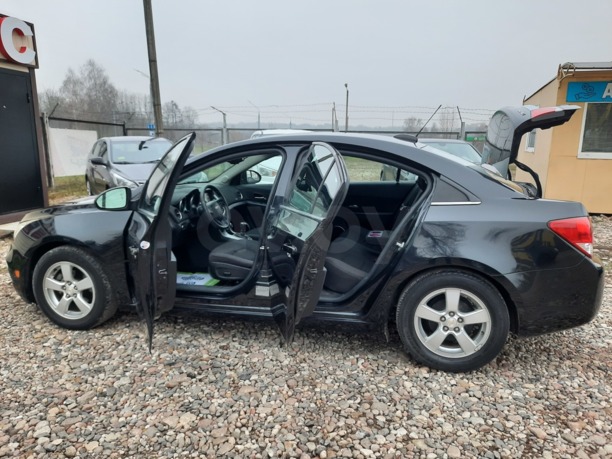 Chevrolet Cruze J300 · Рестайлинг, 2015 г.