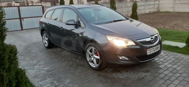 Opel Astra J, 2011 г.