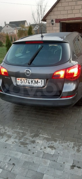 Opel Astra J, 2011 г.