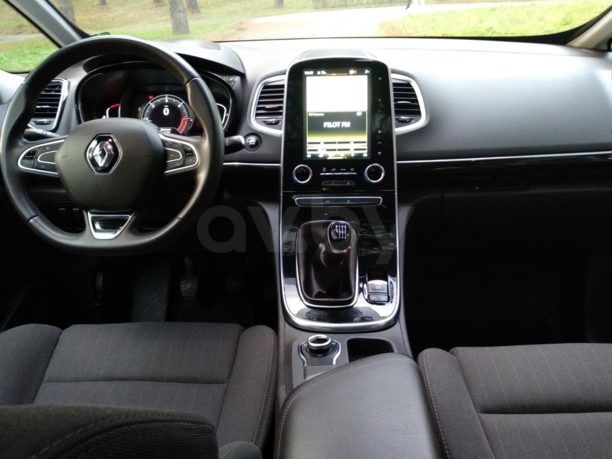 Renault Espace V, 5 мест, 2016 г.
