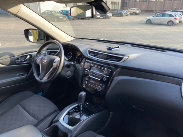 Nissan X-Trail II (T32), 5 мест, 2018 г.
