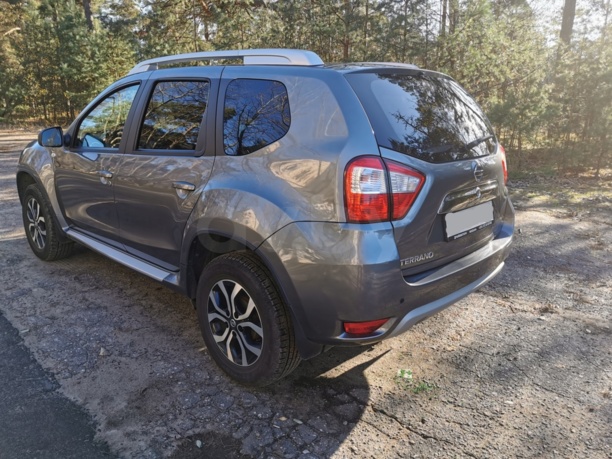 Nissan Terrano V, 5 мест, 2017 г.