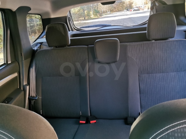 Nissan Terrano V, 5 мест, 2017 г.