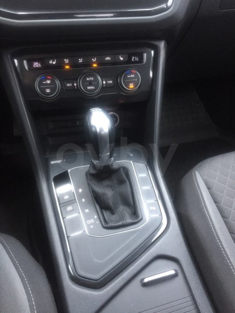 Volkswagen Tiguan II, 2017 г.