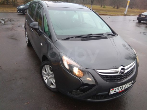 Opel Zafira C, 7 мест, 2012 г.