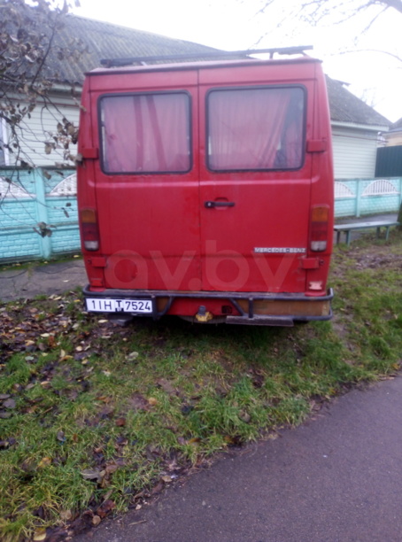 Mercedes-Benz T1 (207D-410D) Автобус, 1990 г.