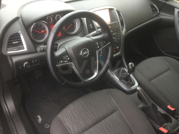 Opel Astra J · Рестайлинг, 2013 г.
