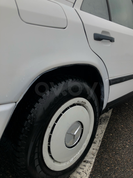 Mercedes-Benz E-Класс W124, S124, C124, A124, 1986 г.