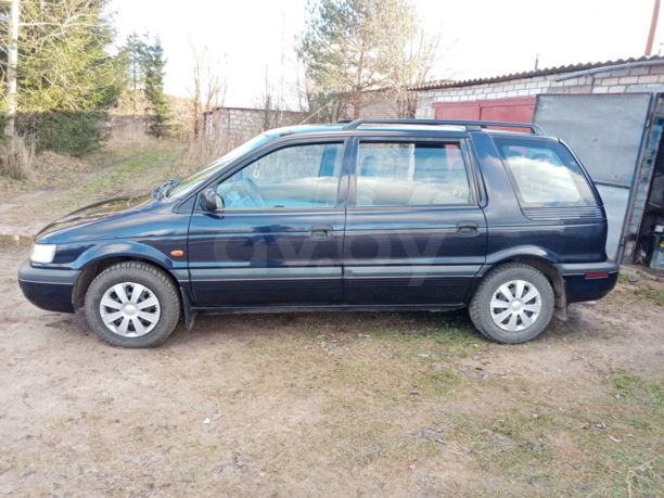 Mitsubishi Space Wagon Typ N30, N40, 7 мест, 1998 г.