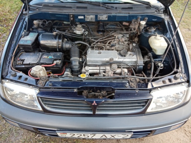 Mitsubishi Space Wagon Typ N30, N40, 7 мест, 1998 г.