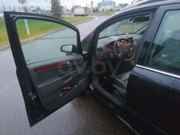 Opel Zafira B, 7 мест, 2005 г.