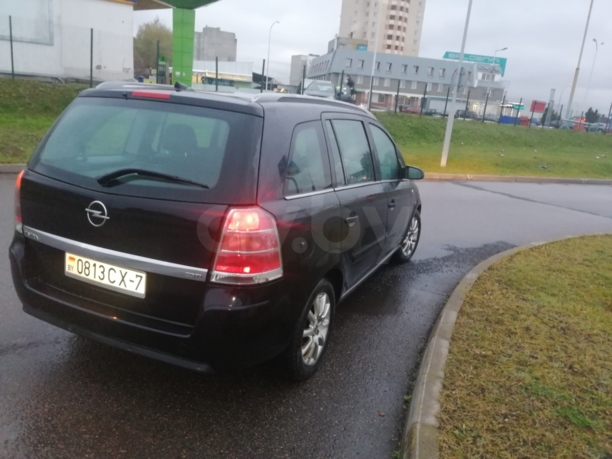 Opel Zafira B, 7 мест, 2005 г.