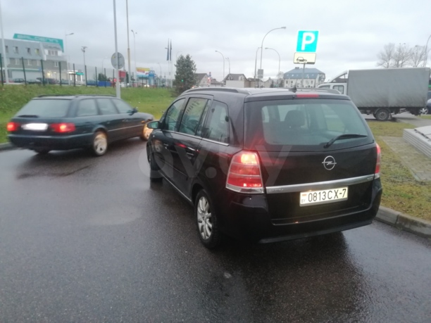Opel Zafira B, 7 мест, 2005 г.