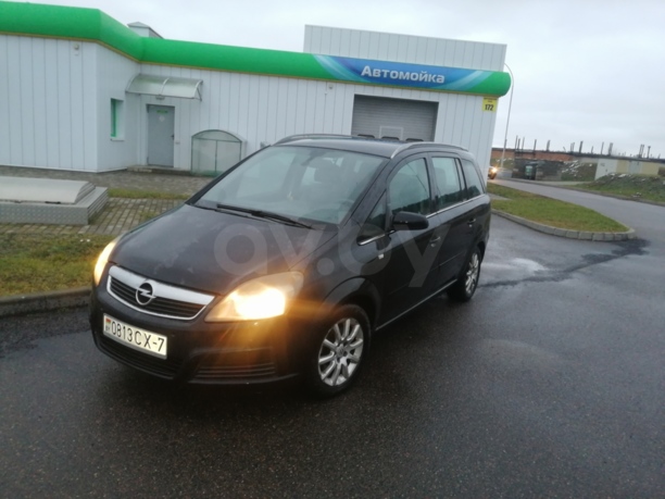 Opel Zafira B, 7 мест, 2005 г.