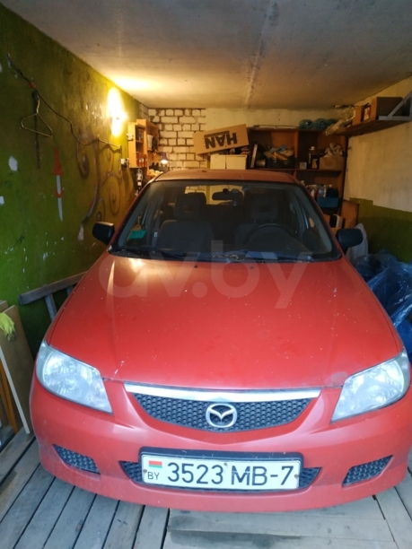 Mazda 323F, 2002 г.