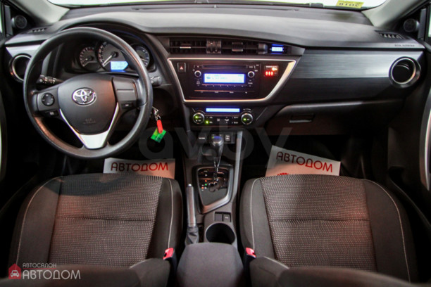 Toyota Auris II (E180), 2013 г.