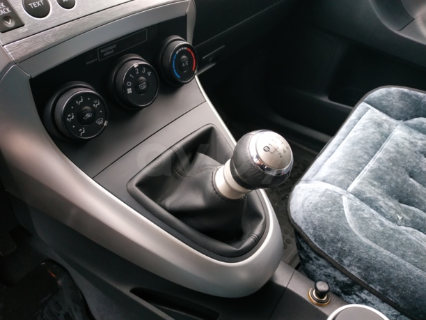Toyota Verso I, 2011 г.