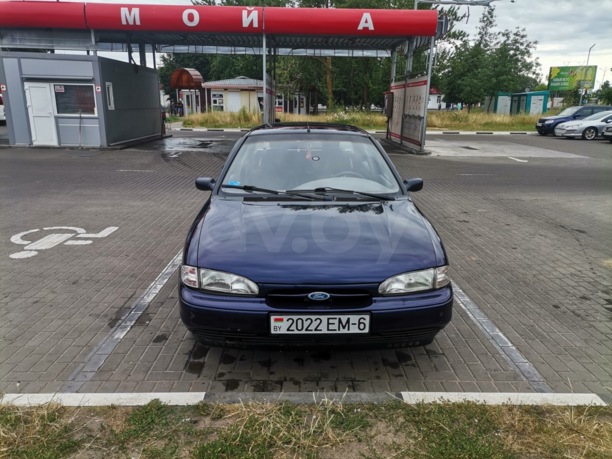 Ford Mondeo I, 1994 г.
