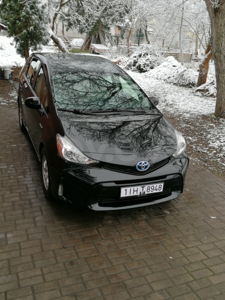 Toyota Prius V(+) ZVW40/41 · Рестайлинг, 2015 г.