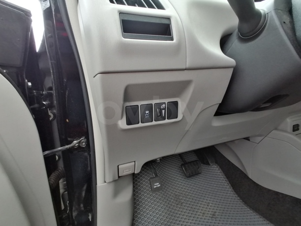 Toyota Prius V(+) ZVW40/41 · Рестайлинг, 2015 г.