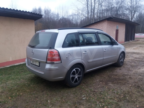Opel Zafira B, 7 мест, 2006 г.