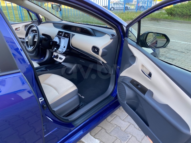 Toyota Prius IV (XW50), 2016 г.
