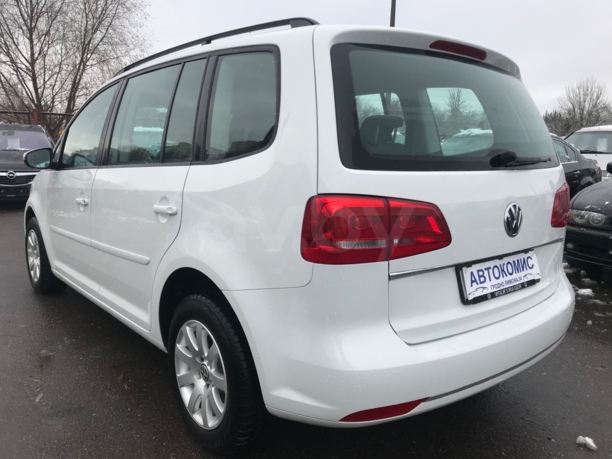 Volkswagen Touran II, 5 мест, 2014 г.
