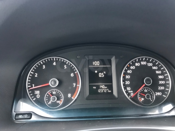 Volkswagen Touran II, 5 мест, 2014 г.