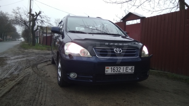 Toyota Avensis Verso I, 2002 г.