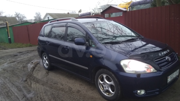 Toyota Avensis Verso I, 2002 г.