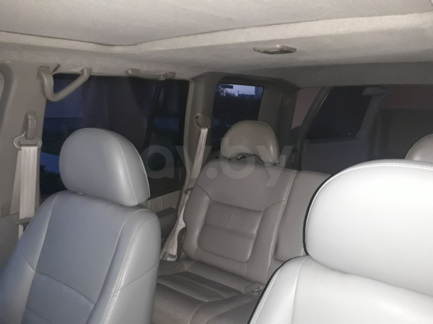 Nissan Patrol Y61, 5 мест, 2000 г.