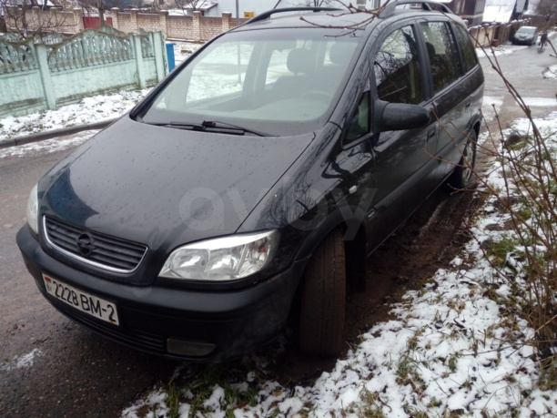 Opel Zafira A, 7 мест, 2000 г.