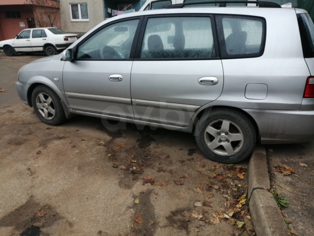 Kia Carens I · Рестайлинг, 2002 г.