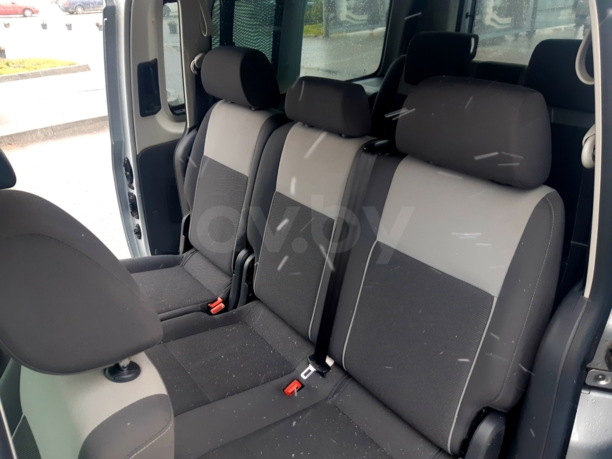 Volkswagen Caddy MAXI III · Рестайлинг, 2011 г.