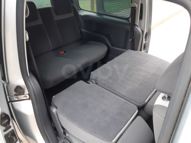 Volkswagen Caddy MAXI III · Рестайлинг, 2011 г.