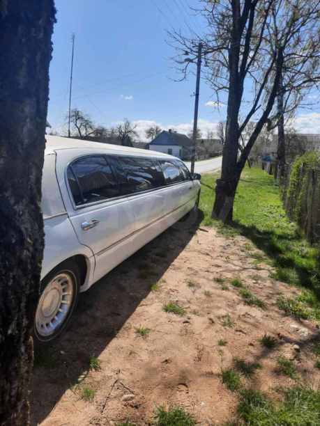 Lincoln Town Car III, 2001 г.