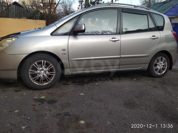 Toyota Corolla Verso II (E121), 5 мест, 2004 г.