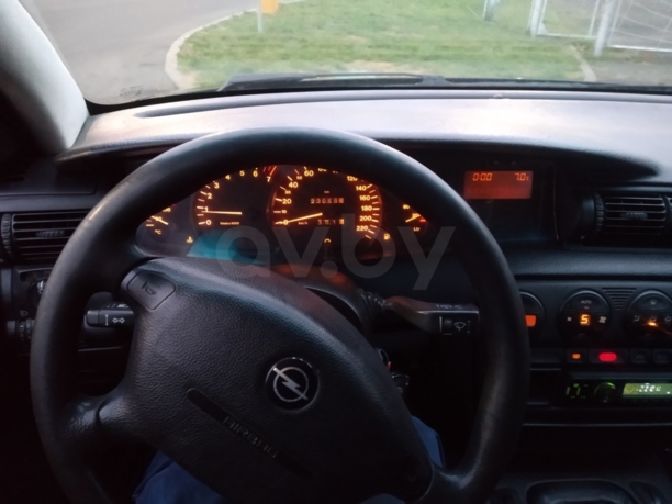 Opel Omega B, 1997 г.
