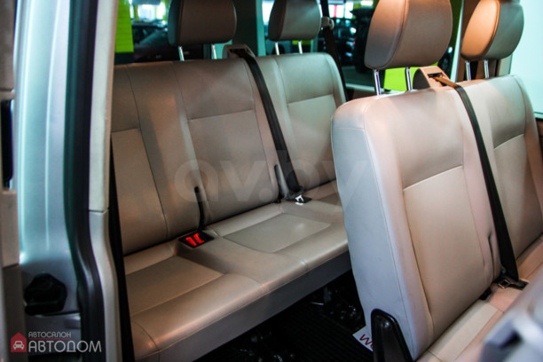Volkswagen Caravelle T5, 2011 г.