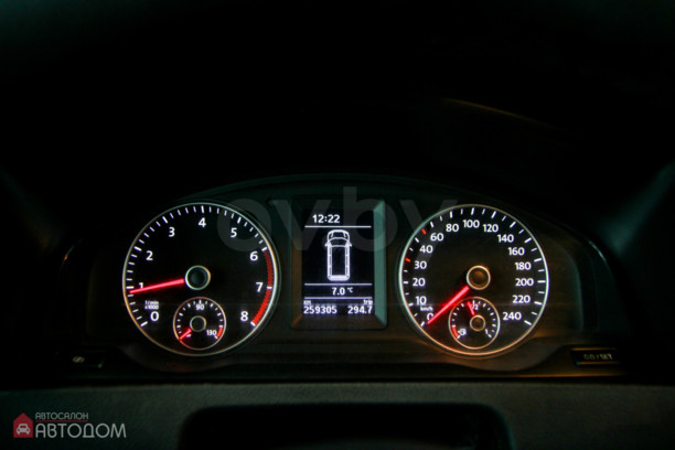 Volkswagen Caravelle T5, 2011 г.