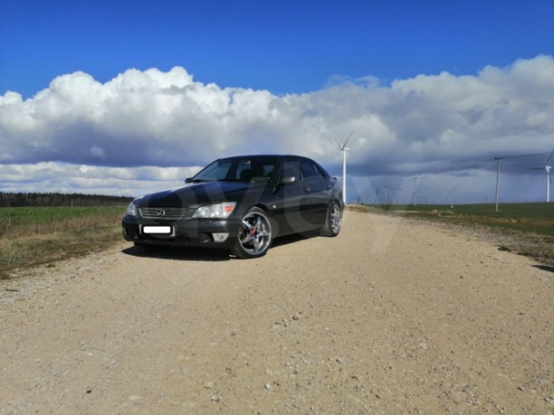 Lexus IS I, 2001 г.