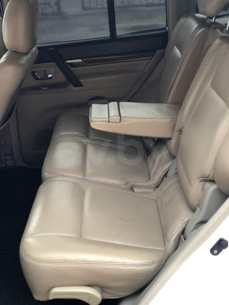 Mitsubishi Pajero IV, 5 мест, 2007 г.