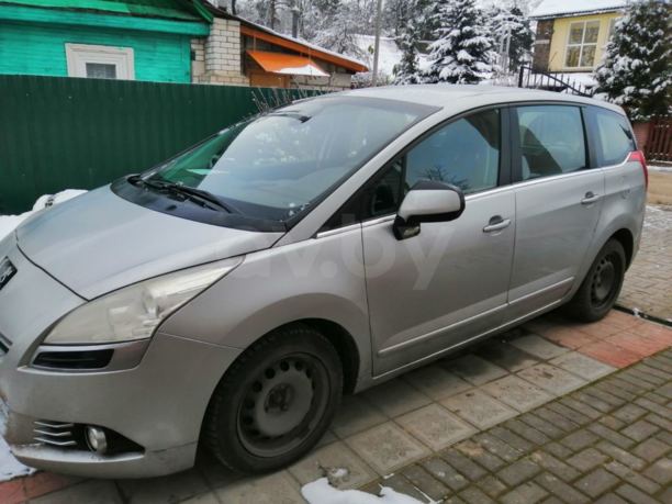 Peugeot 5008 I, 2010 г.
